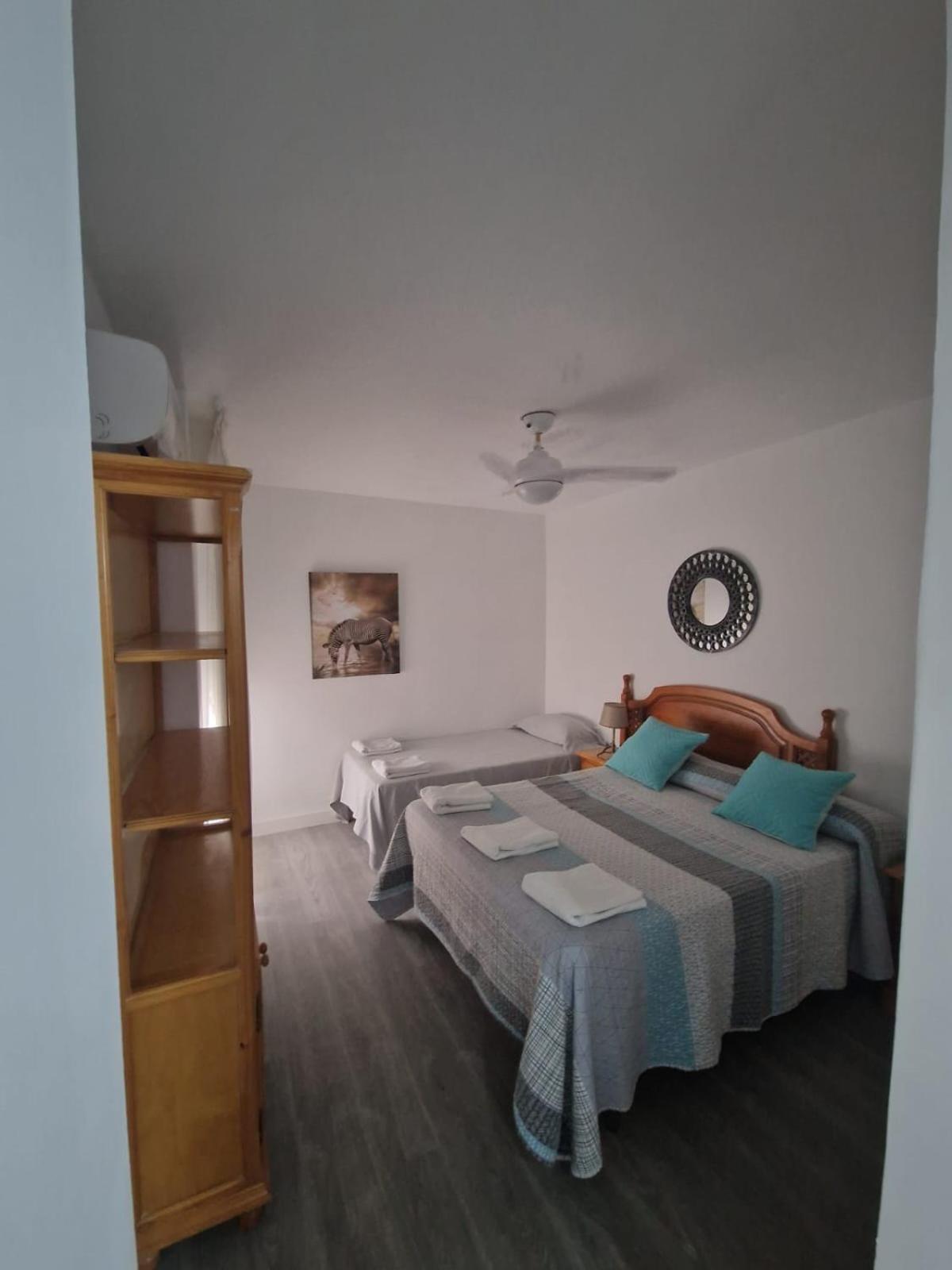 Apartamento Acogedor En Los Patios De San Basilio กอร์โดบา ภายนอก รูปภาพ